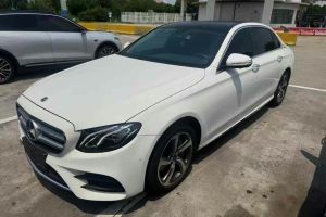 奔馳E級(jí) 奔馳 E 350 L 運(yùn)動(dòng)型 4MATIC