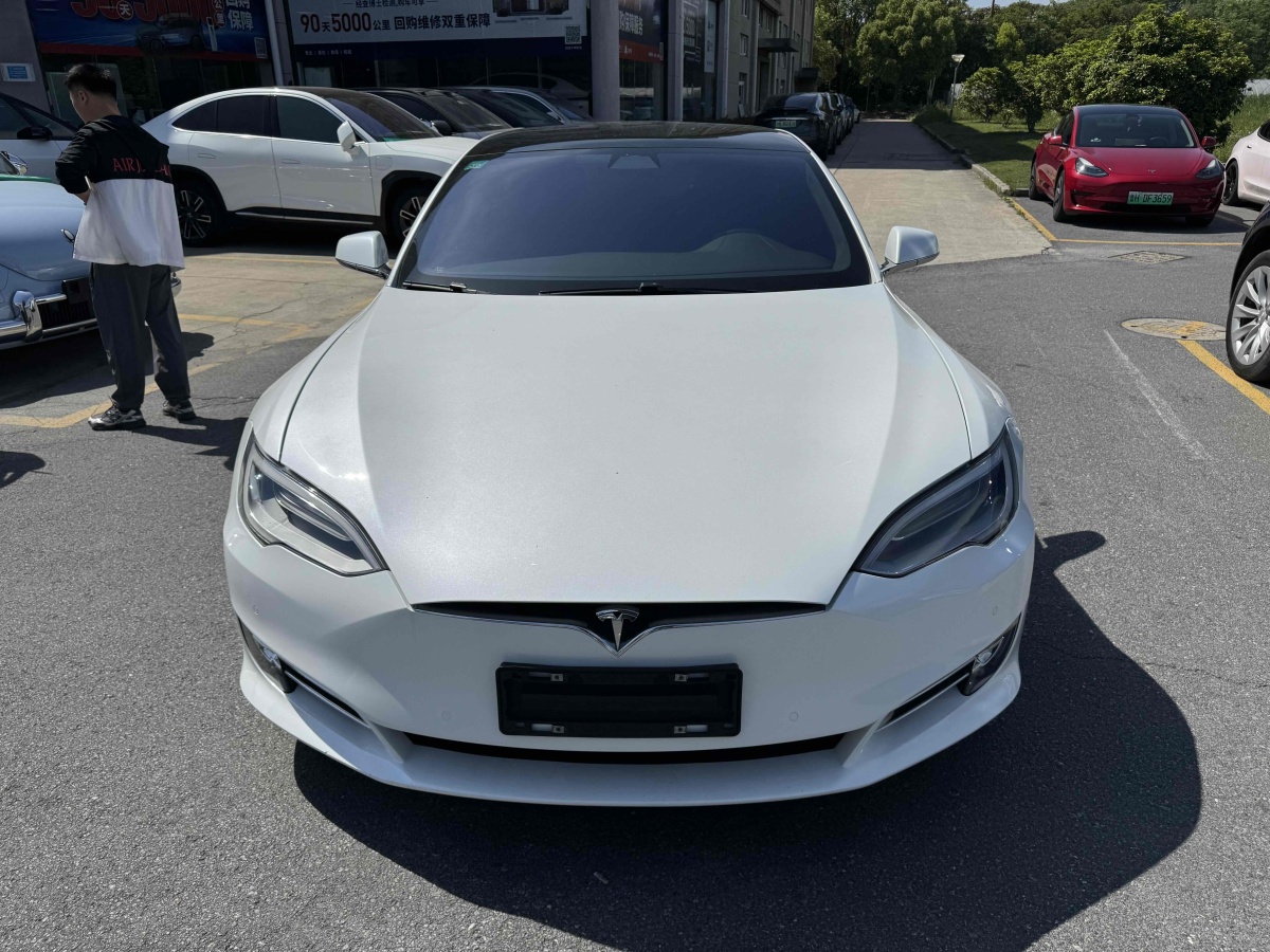 特斯拉 Model S  2019款 長續(xù)航版圖片