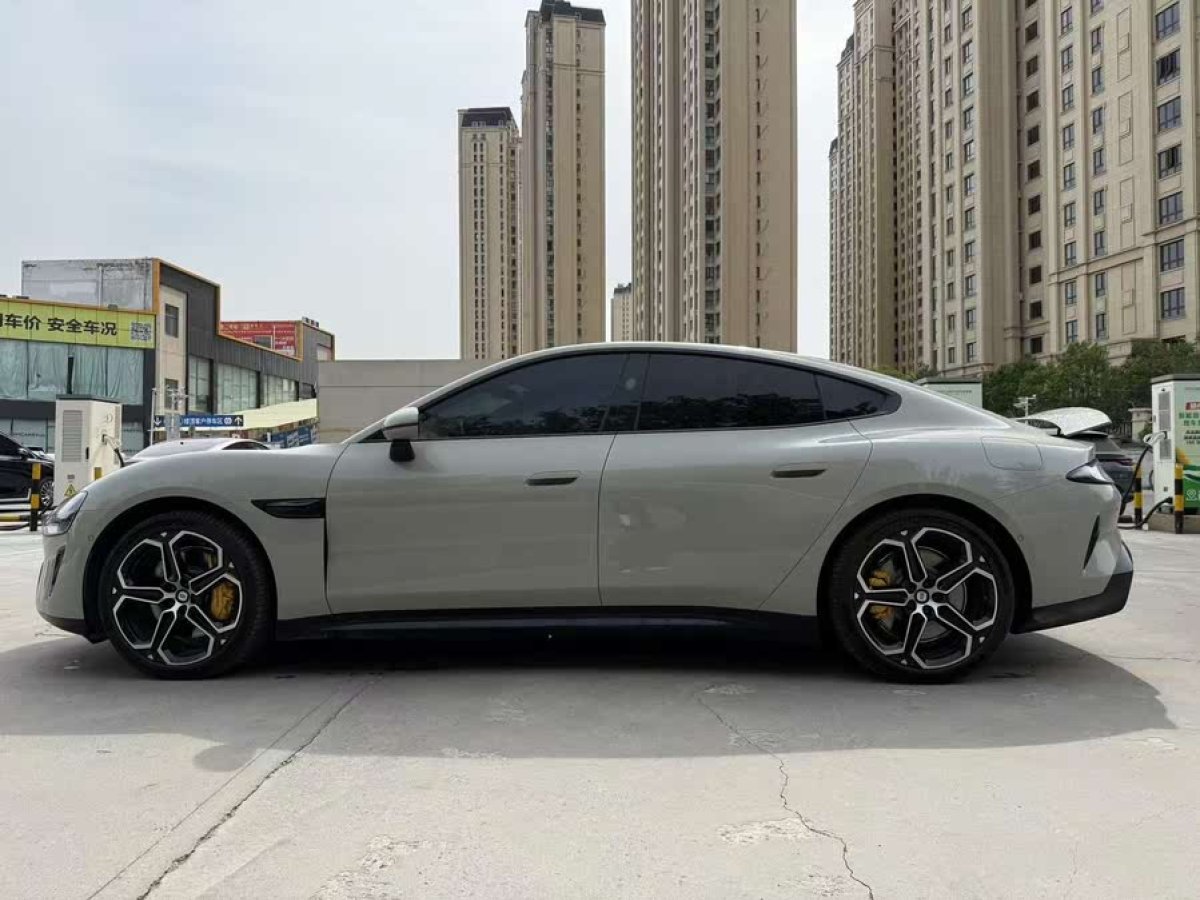 小米 小米SU7  2024款 830km 后驅超長續(xù)航高階智駕Pro版圖片