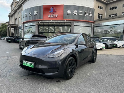 2024年5月 特斯拉 Model Y 改款 長(zhǎng)續(xù)航后輪驅(qū)動(dòng)版圖片