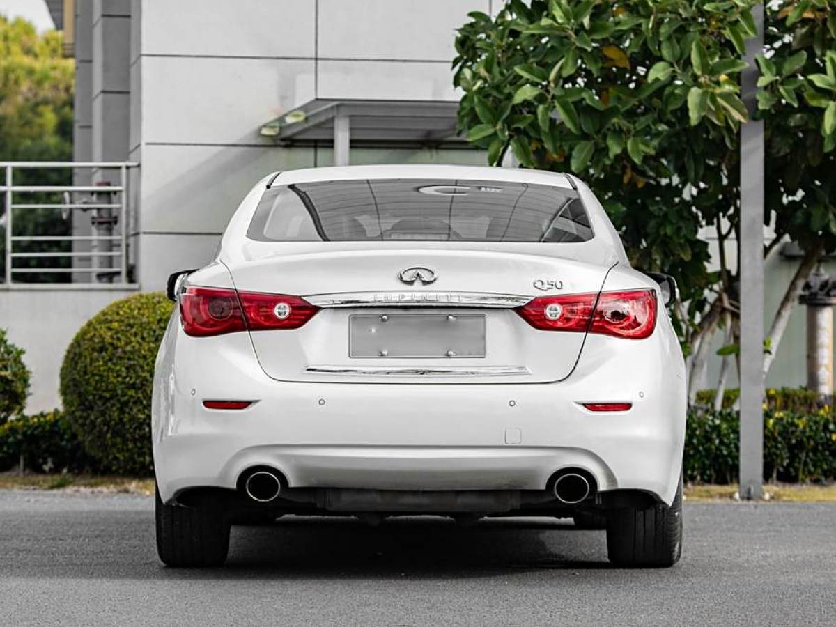 英菲尼迪 Q50L  2016款 2.0T 悅享版圖片