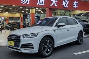 奥迪Q5L 奥迪 改款 40 TFSI 荣享时尚型