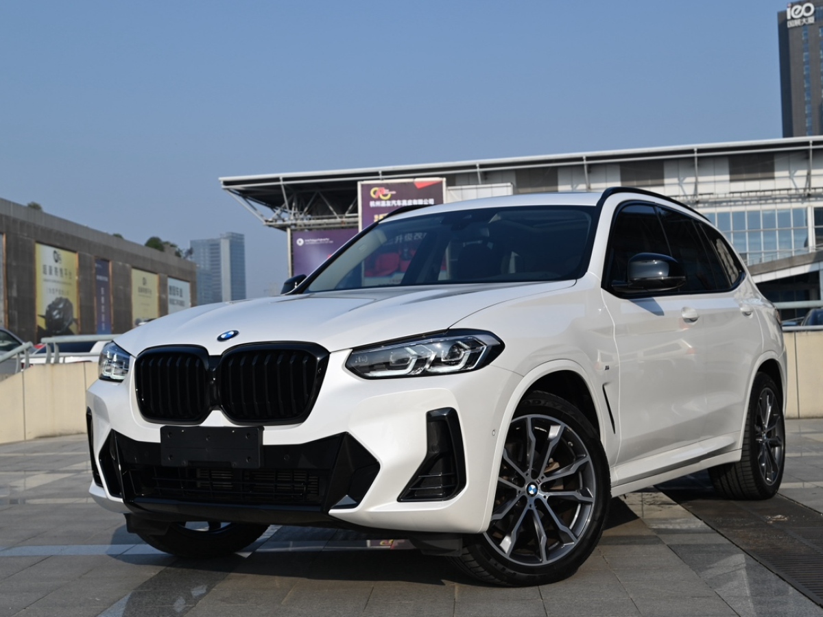 寶馬 寶馬X3  2023款 xDrive30i 領(lǐng)先型 M曜夜套裝圖片