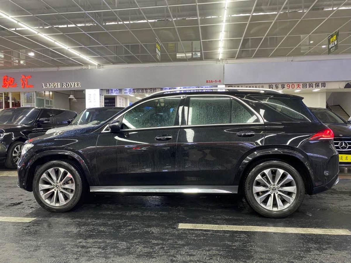 奔馳 奔馳GLE  2024款 改款 GLE 350 4MATIC 時(shí)尚型圖片