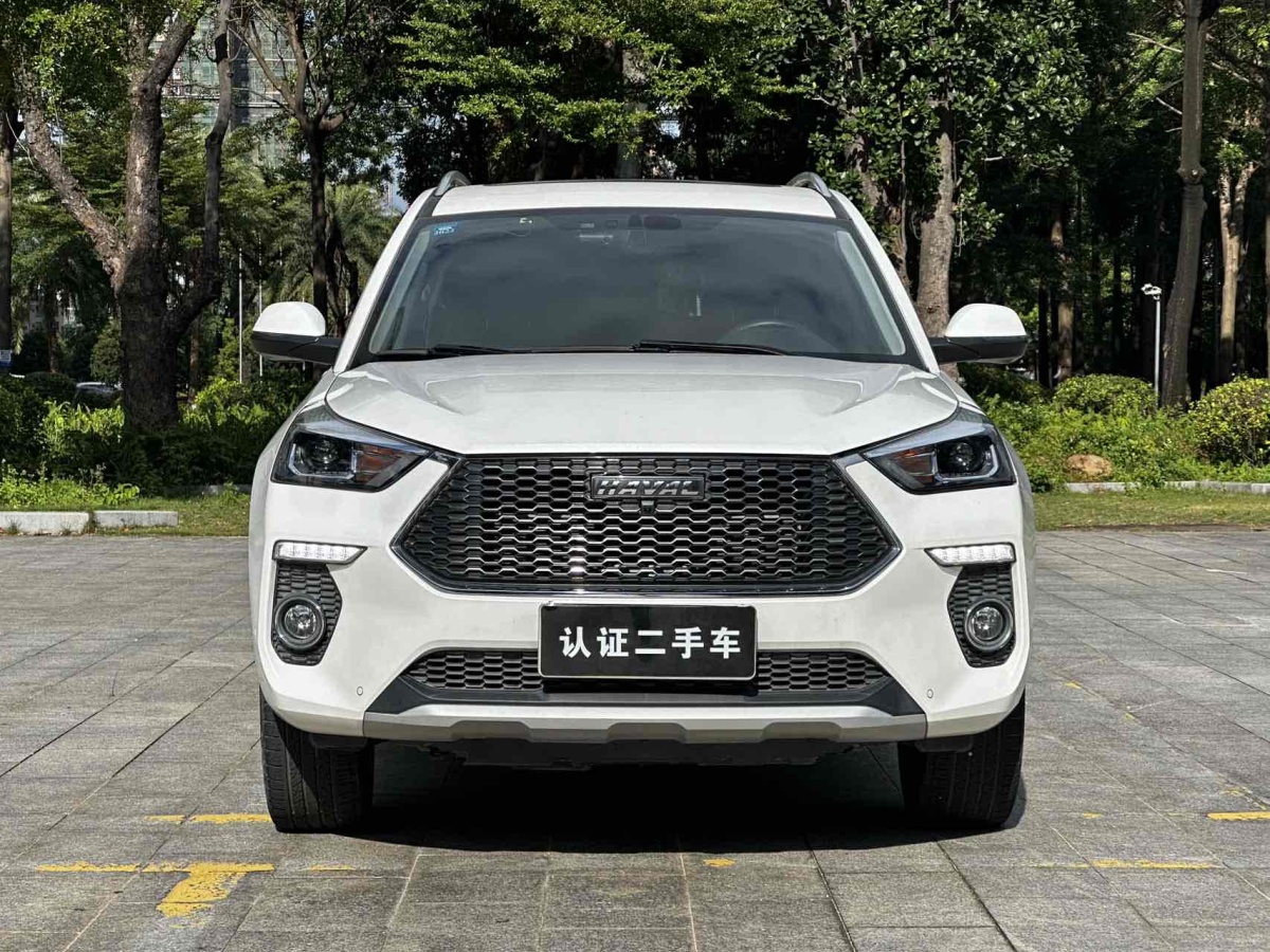 哈弗 H6 Coupe  2019款 1.5T 自動兩驅(qū)超豪智聯(lián)版圖片