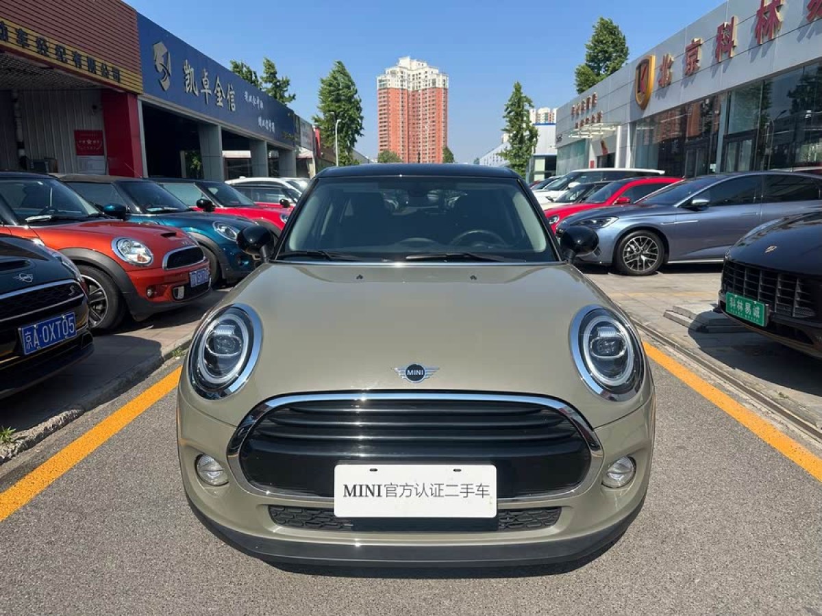 MINI MINI  2018款 1.5T COOPER 經(jīng)典派 五門版圖片