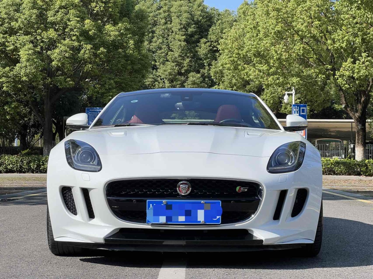 2016年9月捷豹 F-TYPE  2016款 3.0T S 硬頂版