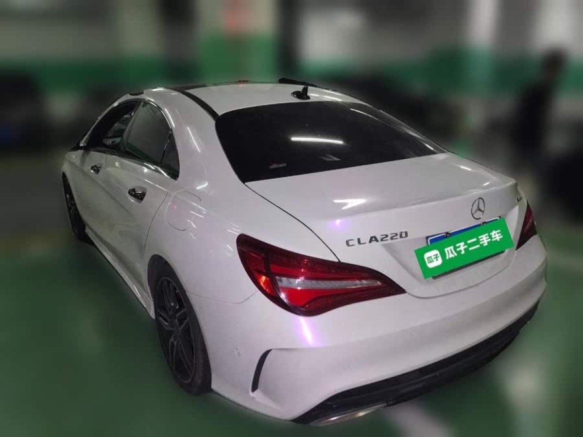 奔馳 奔馳CLA級  2017款 改款 CLA 220 4MATIC圖片