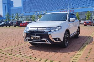歐藍德 三菱 2.0L 兩驅(qū)暢享版 5座 國VI