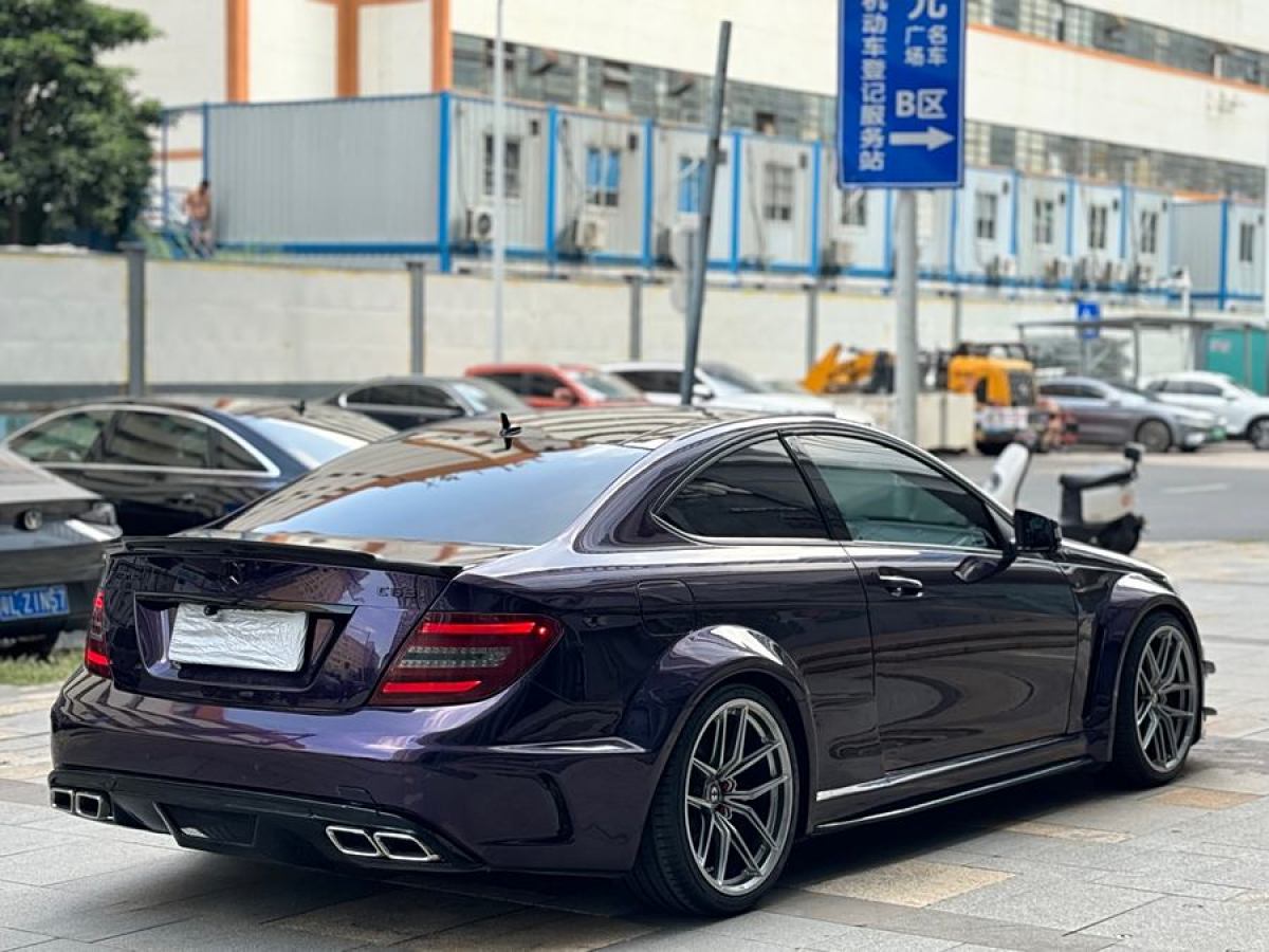 奔馳 奔馳C級(jí)AMG  2012款 AMG C 63 Coupe 高性能版圖片