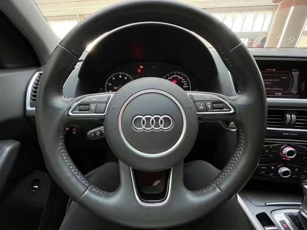 奧迪 奧迪Q5  2018款 典藏版 40 TFSI 技術(shù)型圖片