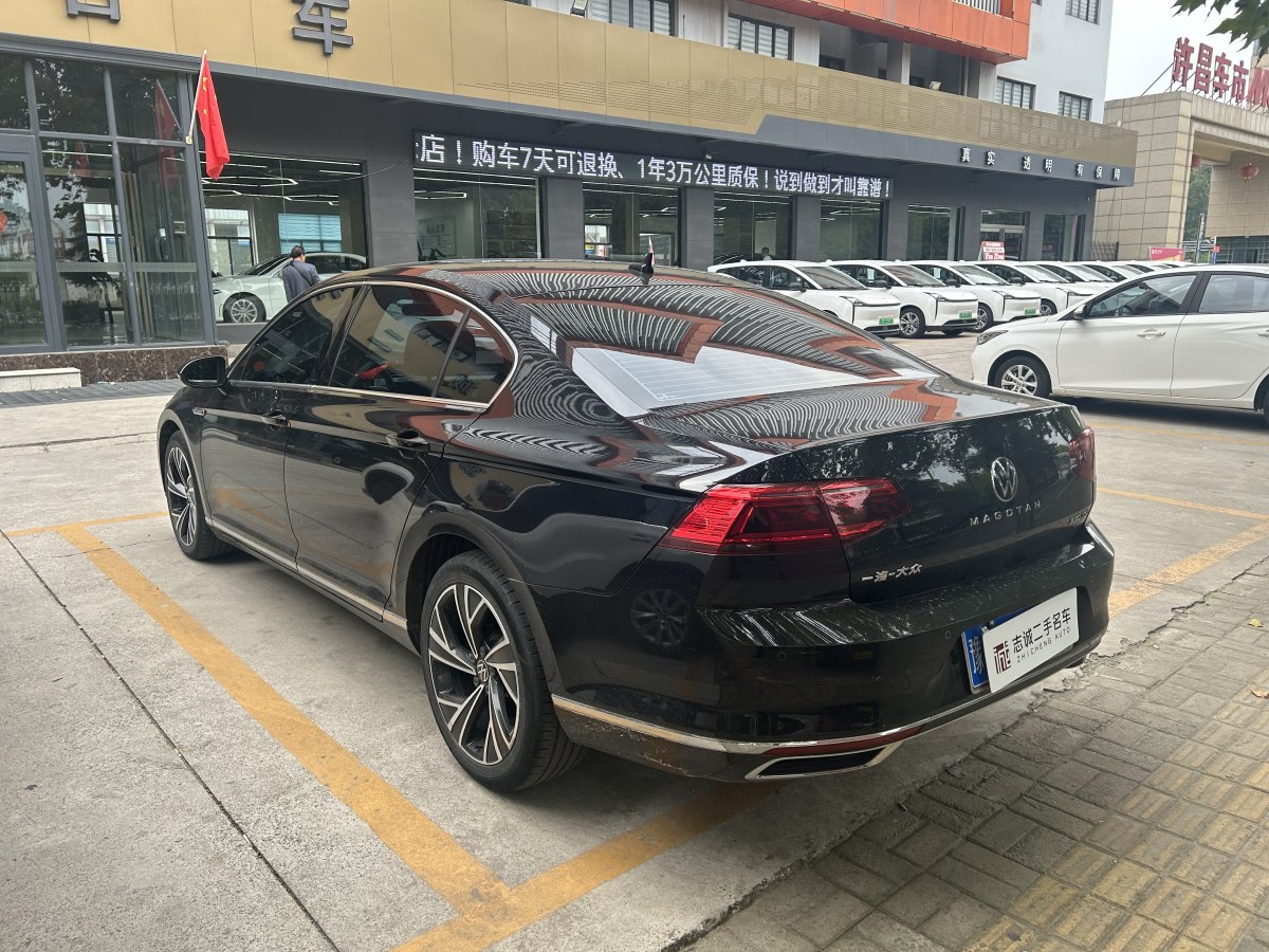 大眾 邁騰  2021款 330TSI DSG 30周年紀(jì)念版圖片