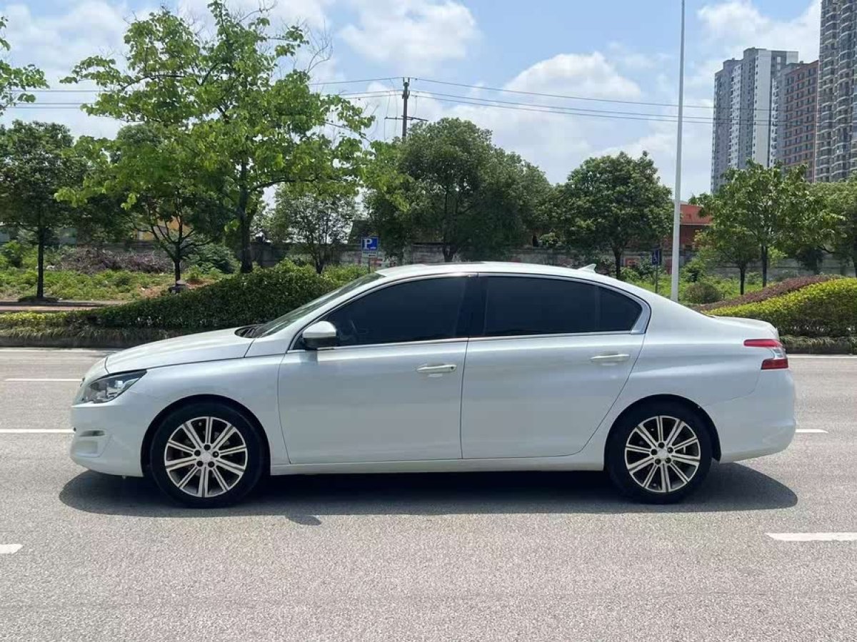 標致 408  2014款 1.8L 自動豪華版圖片