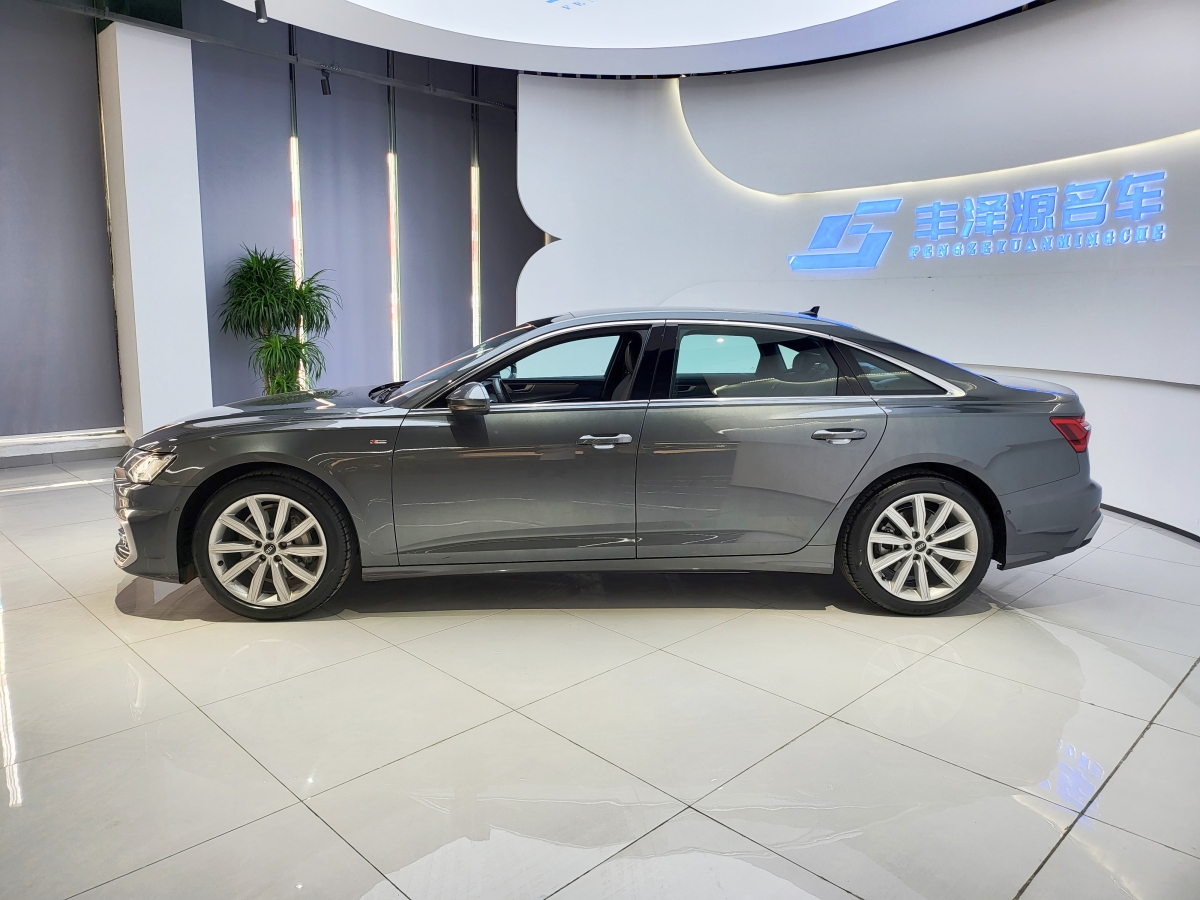 奧迪 奧迪A6L  2024款 45 TFSI 臻選動(dòng)感型圖片