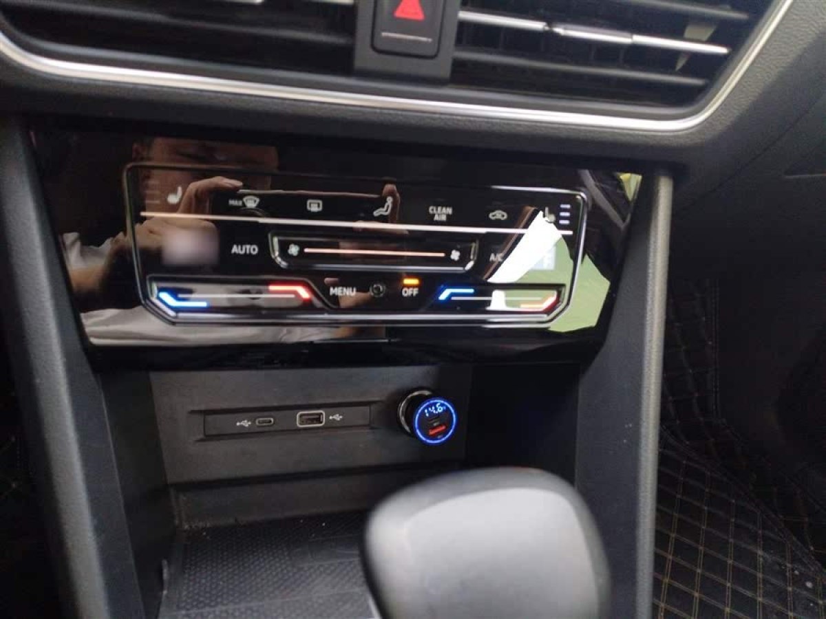 大眾 途觀L新能源  2022款 430PHEV 插電混動旗艦版圖片