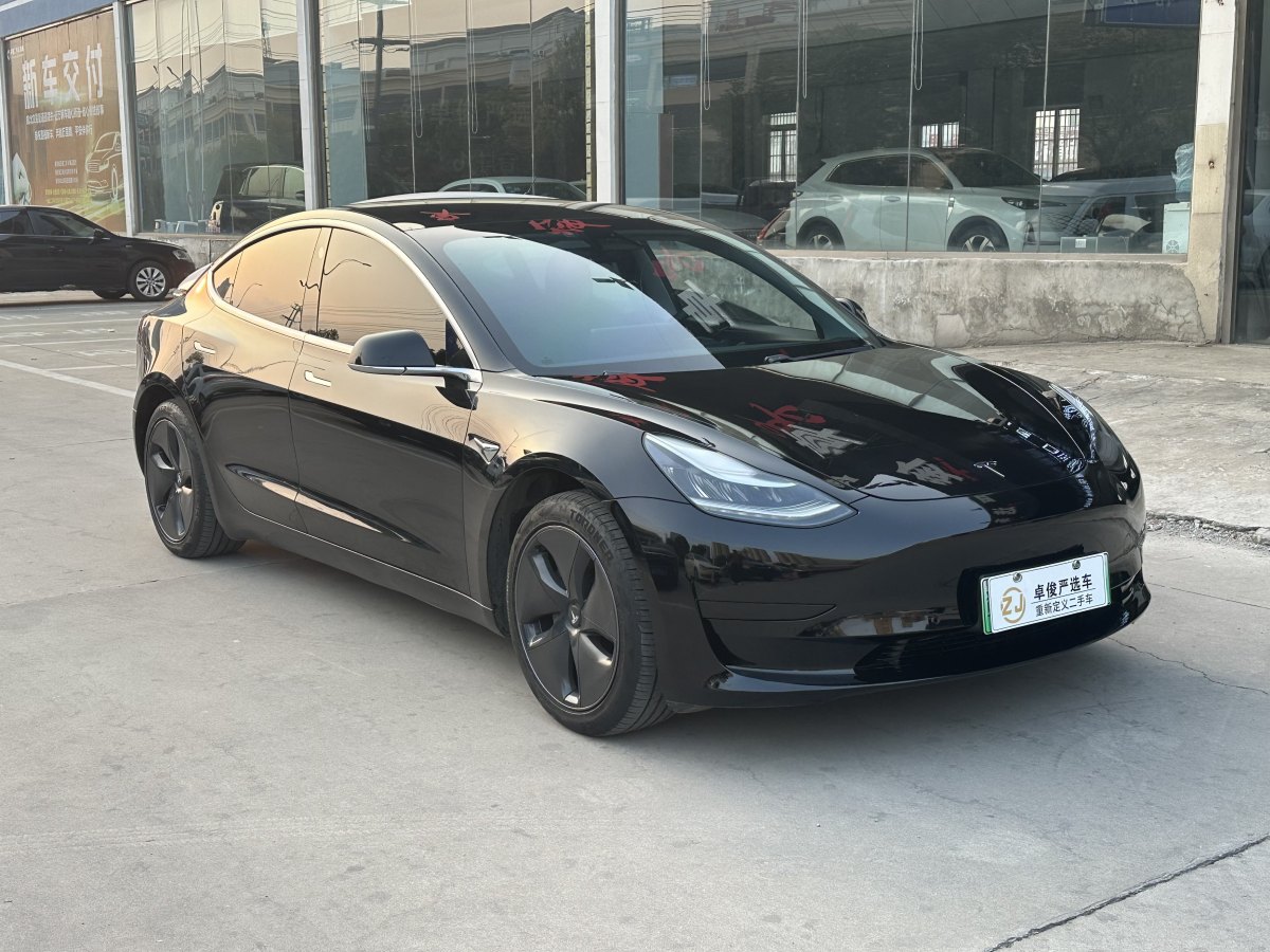 特斯拉 Model 3  2019款 標準續(xù)航后驅(qū)升級版圖片