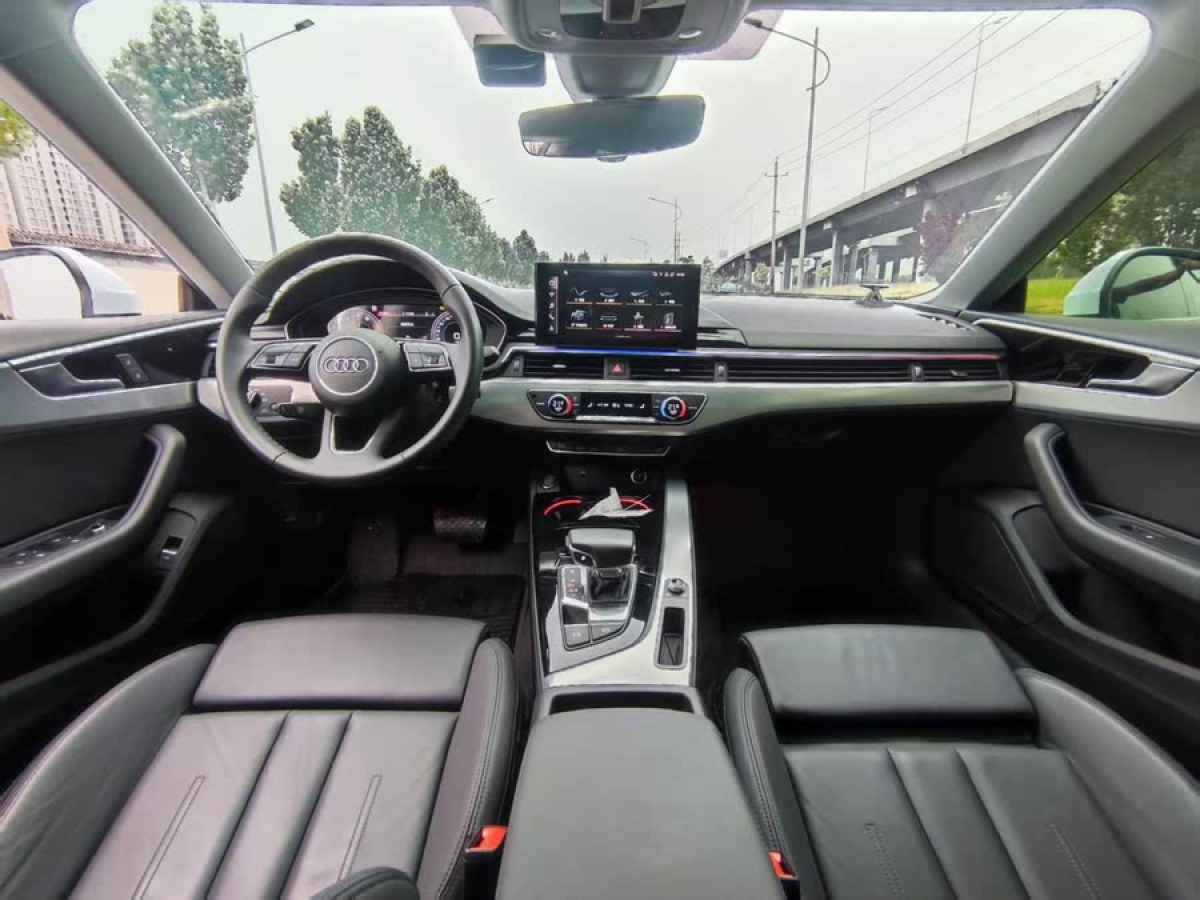 奧迪 奧迪A5  2023款 Sportback 40 TFSI 時(shí)尚動(dòng)感型圖片