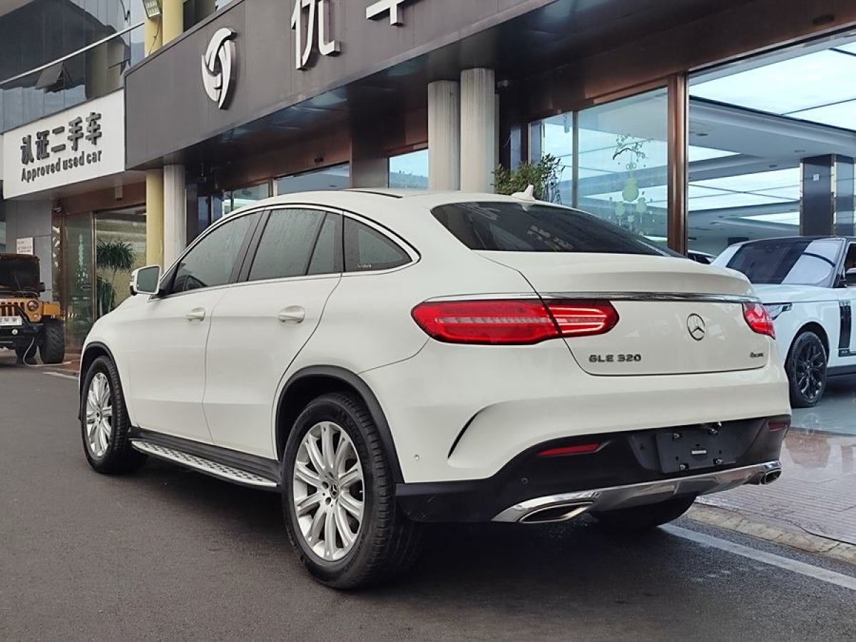 奔馳 奔馳GLE轎跑  2017款 GLE 320 4MATIC 轎跑SUV圖片