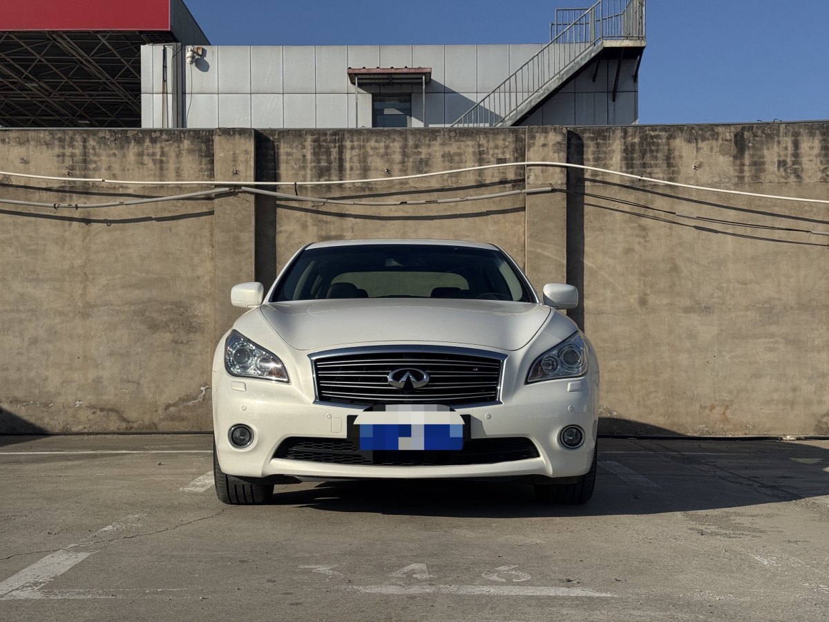 英菲尼迪 Q70  2013款 Q70L 2.5L 舒適版圖片