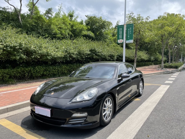 保时捷 Panamera  2013款 Panamera 4 Platinum Edition 3.6L