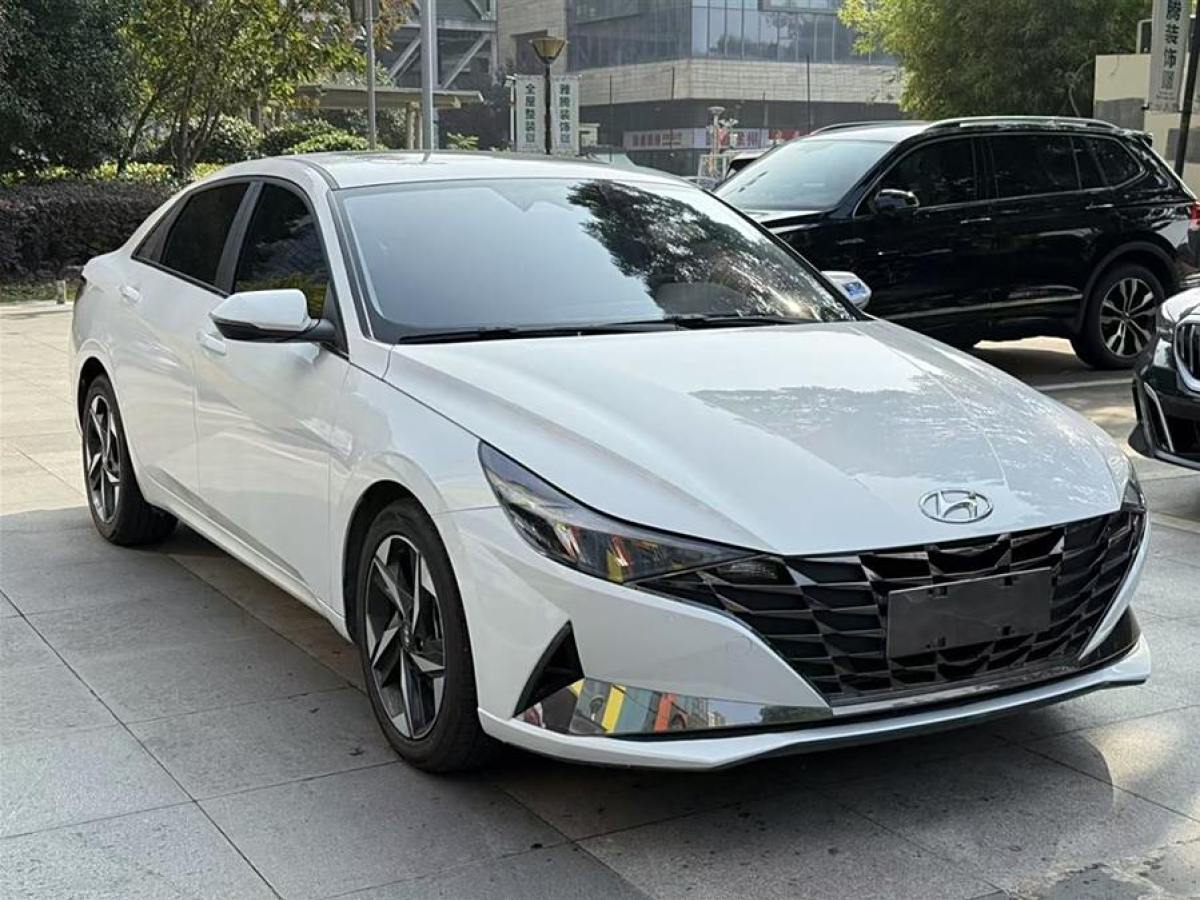 現(xiàn)代 伊蘭特  2023款 1.5L CVT GLX精英版圖片