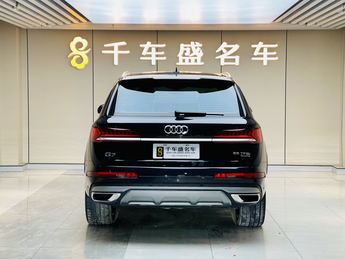 奧迪 奧迪Q7  2024款 55 TFSI quattro S line運動型圖片