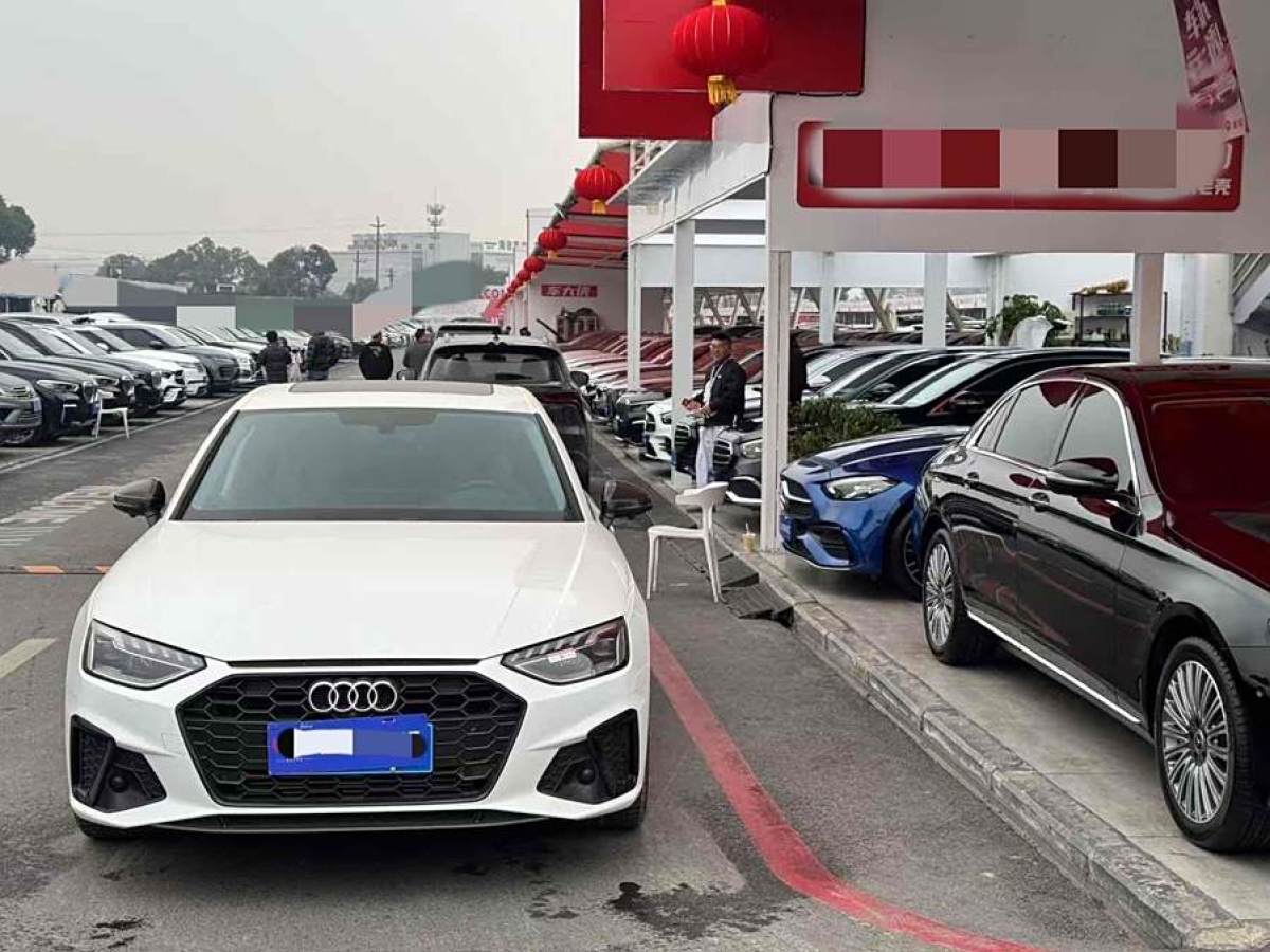 奧迪 奧迪A4L  2022款 40 TFSI 豪華動感型圖片