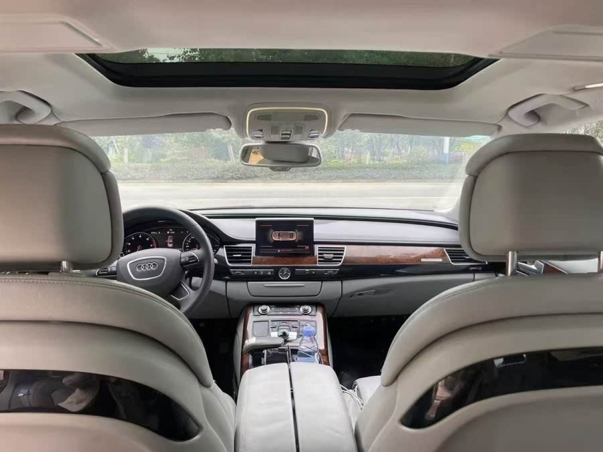 奧迪 奧迪A8  2011款 A8L 3.0 TFSI quattro舒適型(213kW)圖片