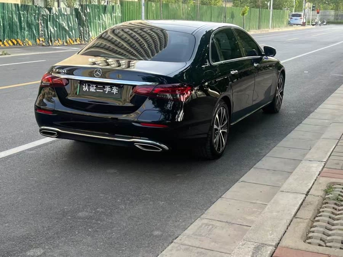 奔馳 奔馳E級新能源  2022款 改款 E 350 e L 插電式混合動力轎車圖片