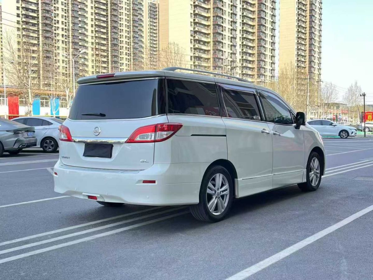 日產(chǎn) 貴士 圖片
