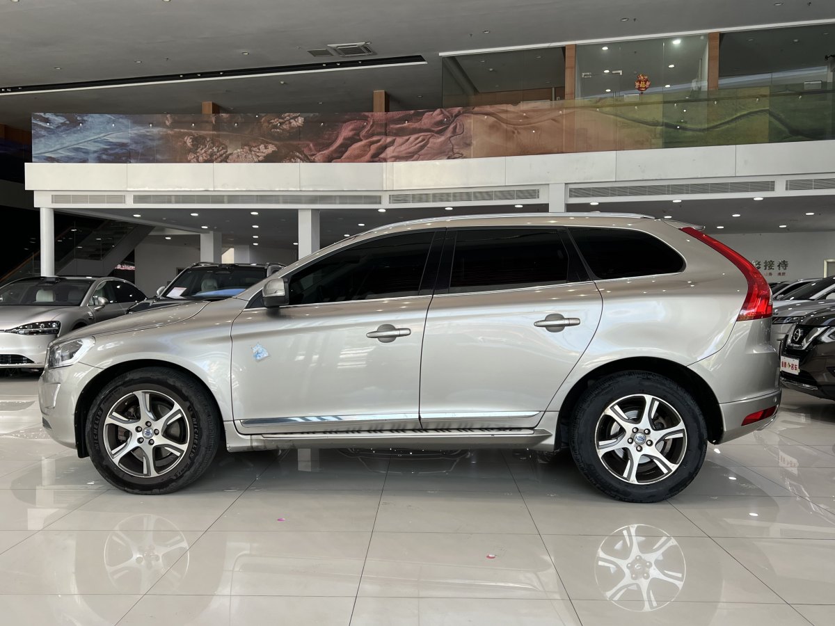 沃爾沃 XC60  2015款 T5 AWD 智遠(yuǎn)版圖片