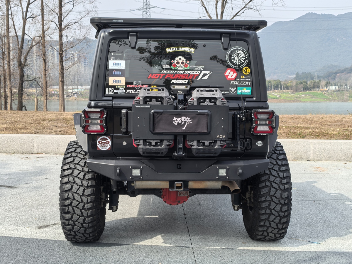 Jeep 牧馬人  2019款 2.0T Rubicon 四門版 國VI圖片