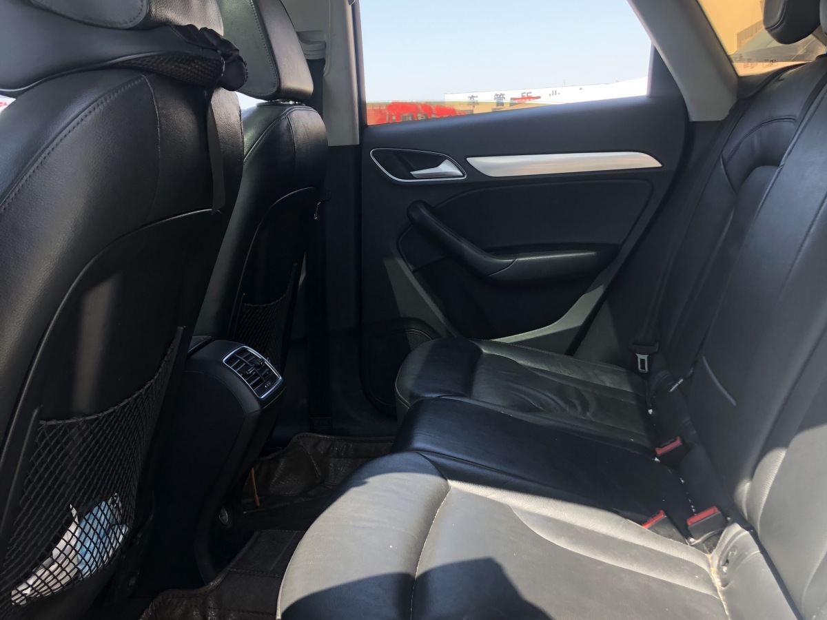 奧迪 奧迪Q3  2015款 35 TFSI 進取型圖片