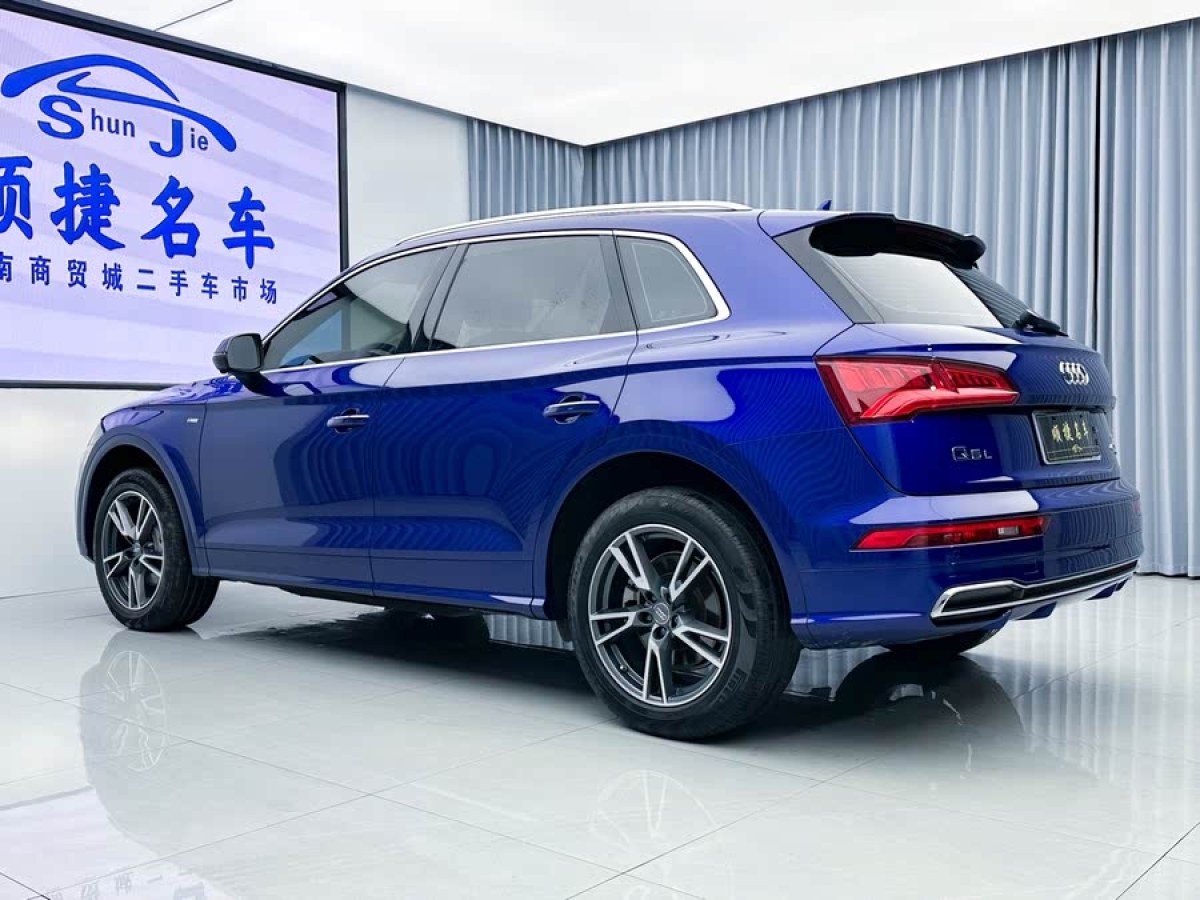 奧迪 奧迪Q5L  2018款  40 TFSI 榮享時尚型 國VI圖片