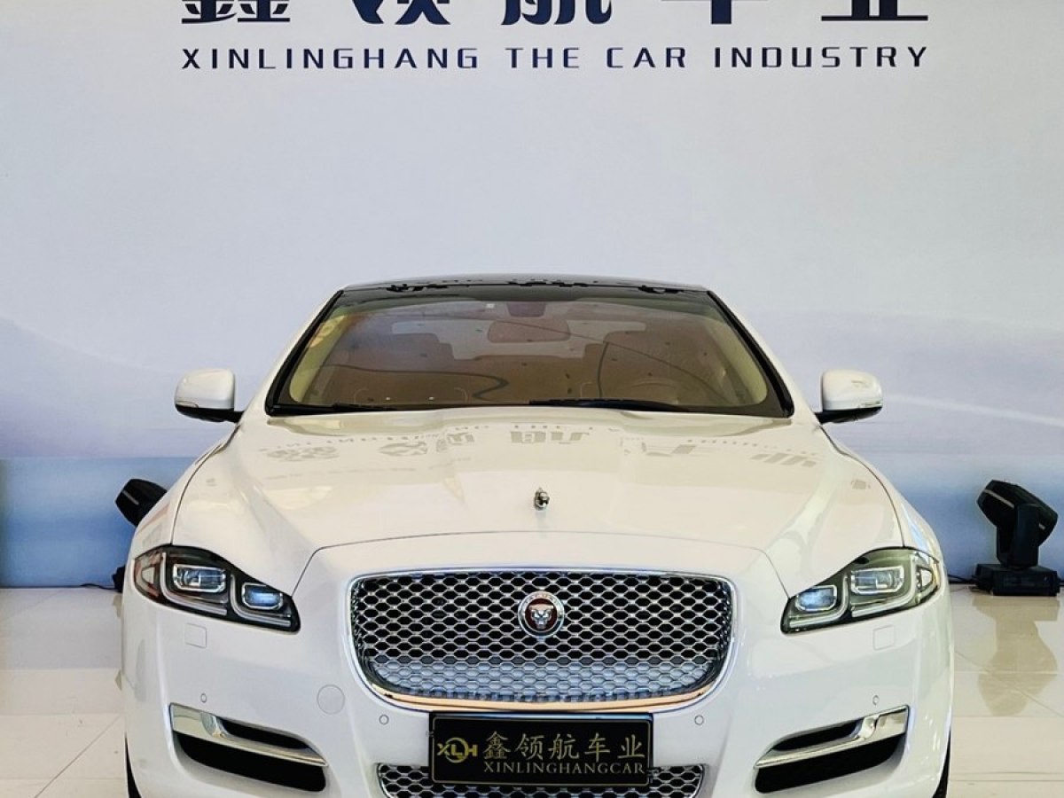 捷豹 XJ  2016款 XJL 3.0 SC 四驅(qū)尊享商務(wù)版圖片