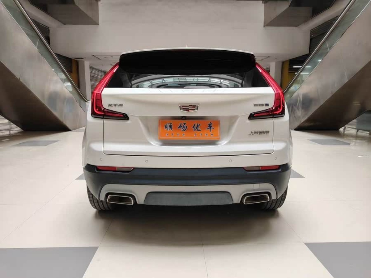 凱迪拉克 XT4  2022款 28T 兩驅(qū)尊貴型圖片