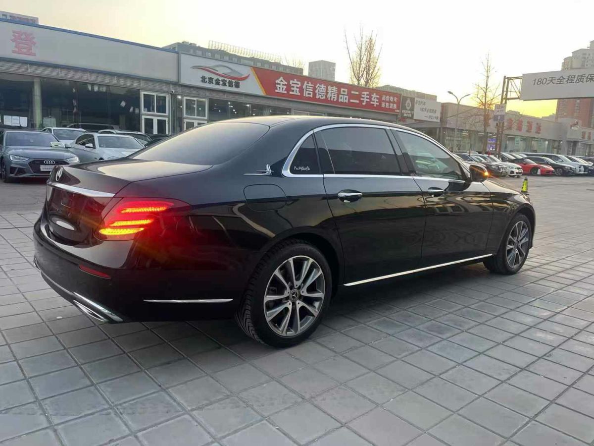 奔馳 奔馳E級(jí)  2018款 E 300 L 豪華型圖片