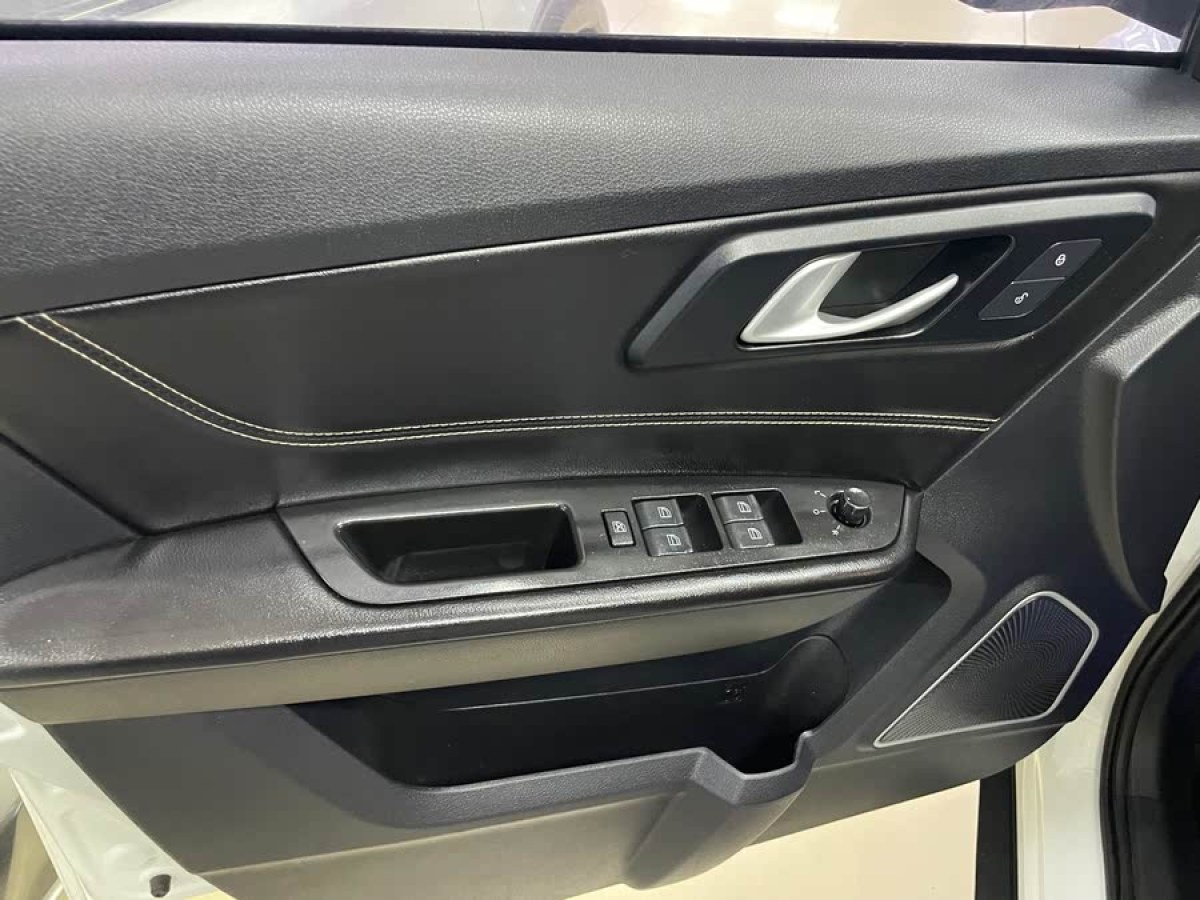 奔騰 X40  2019款  1.6L 自動豪華型 國VI圖片