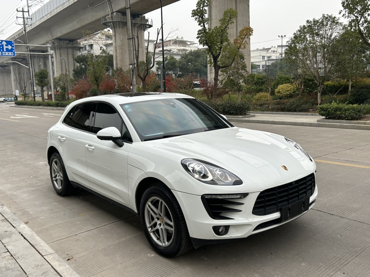 保時(shí)捷 Macan  2016款 Macan 2.0T圖片