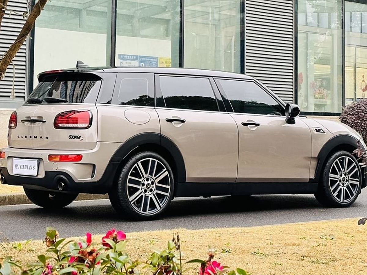 2022年11月MINI CLUBMAN  2023款 改款 2.0T COOPER S 鑒賞家