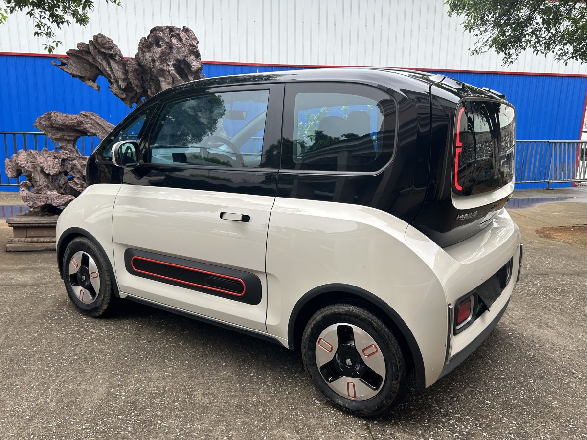 寶駿 寶駿KiWi EV  2022款 藝術家輕享版 三元鋰圖片