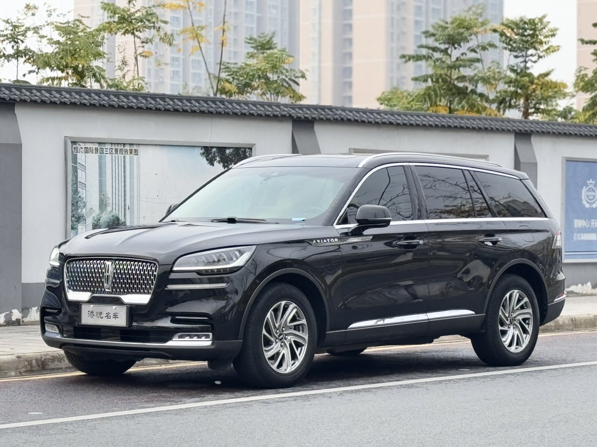 林肯 飛行家  2022款 3.0T V6 四驅(qū)尊享版圖片