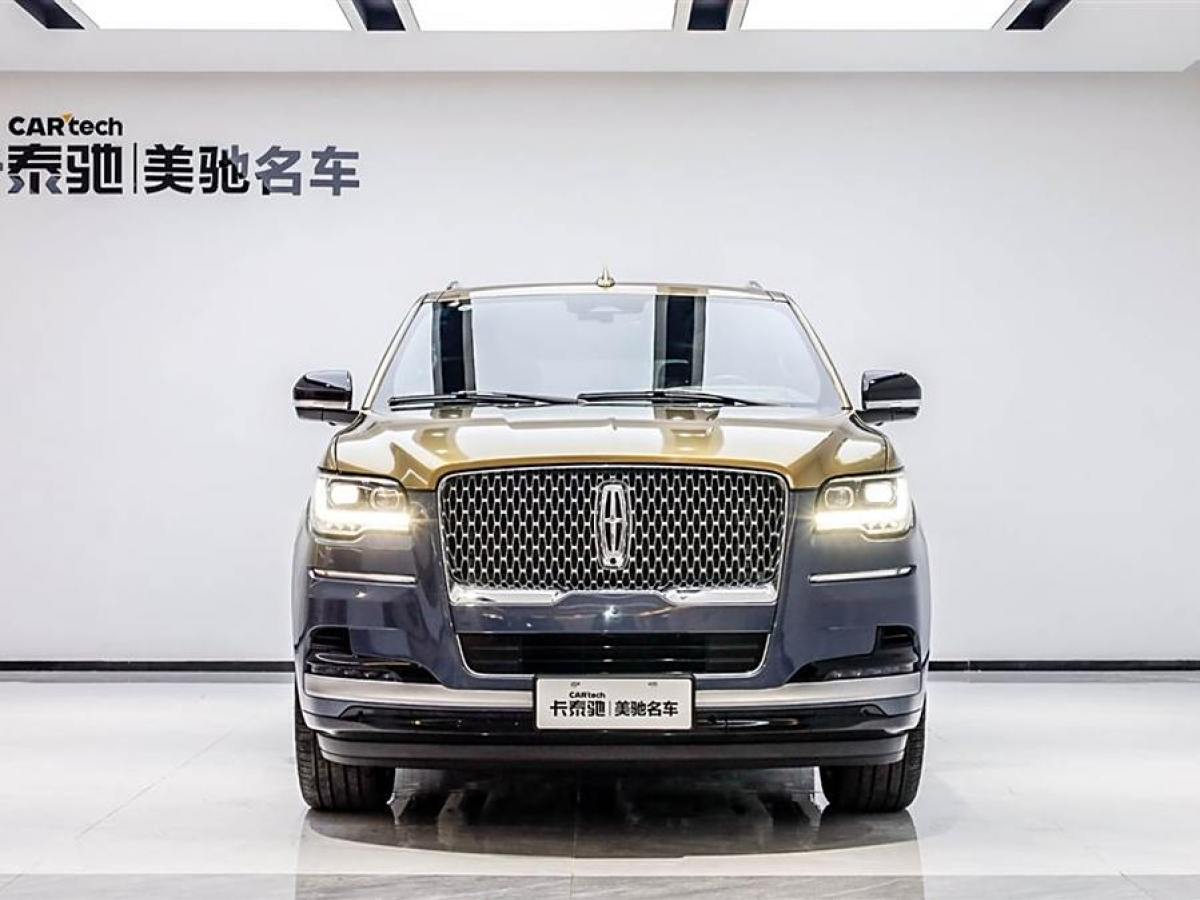 林肯 領(lǐng)航員  2022款 3.5T 尊耀版圖片