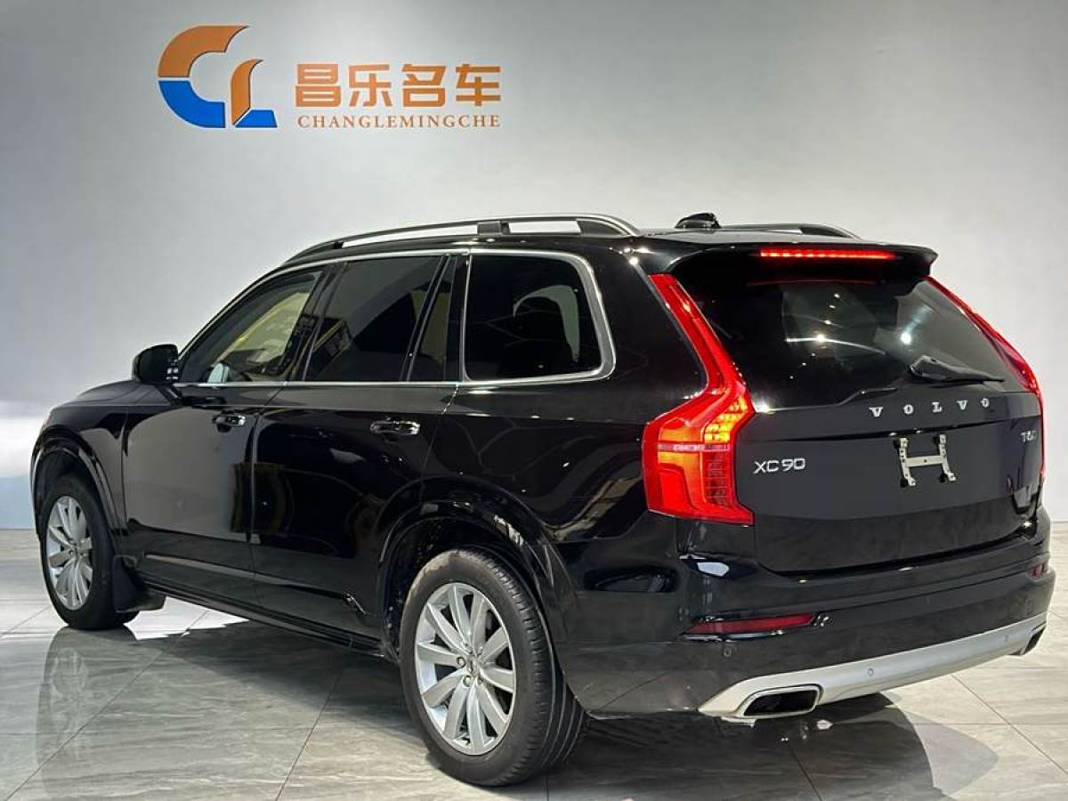 2018年7月沃爾沃 XC90  2018款 T5 智逸版 7座