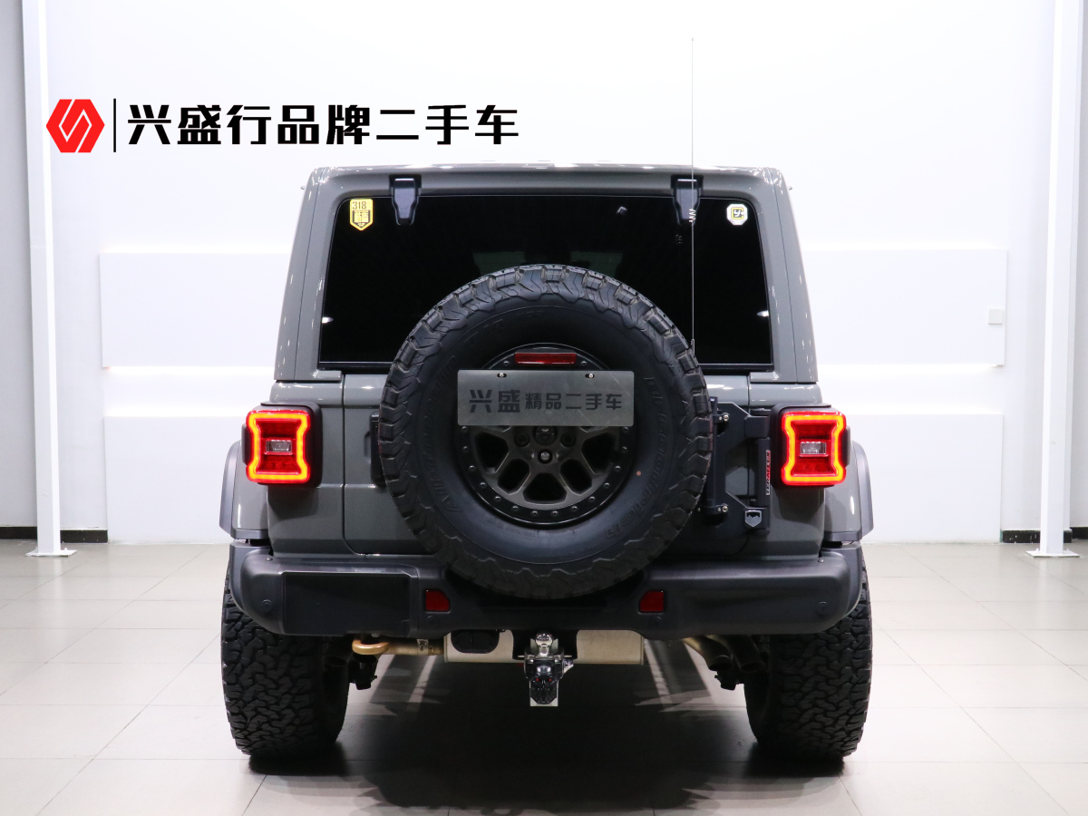 Jeep 牧馬人  2024款 2.0T 羅賓漢四門版圖片