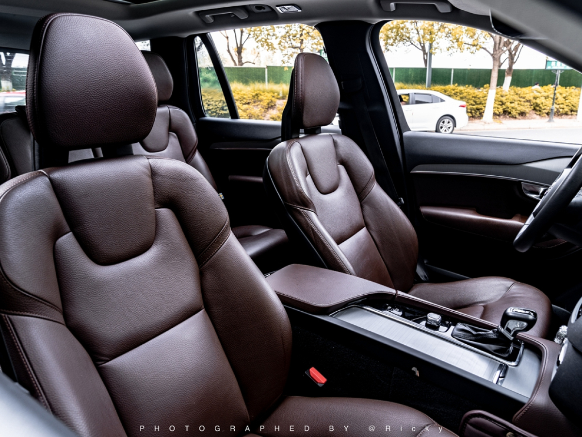沃爾沃 XC90  2020款 T5 智行豪華版 7座圖片