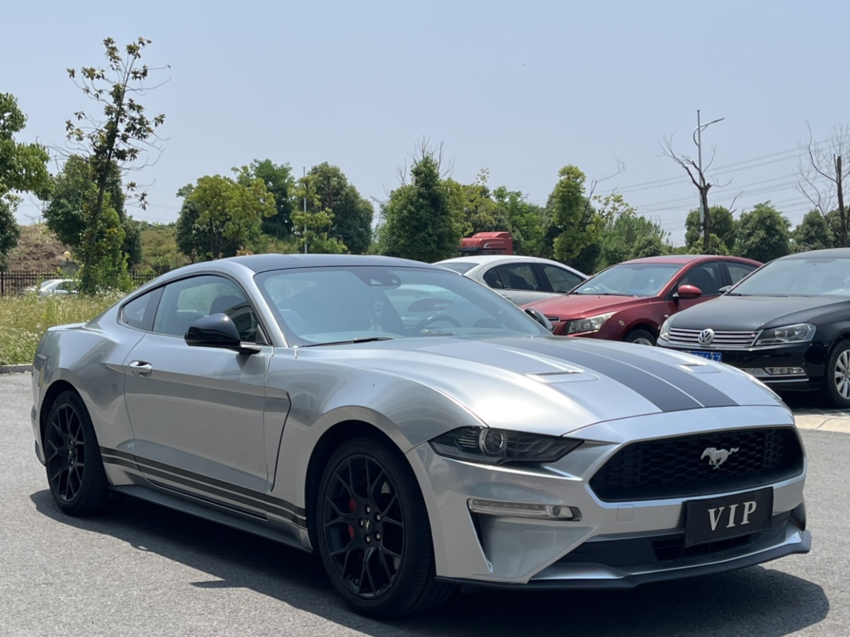 2020年5月福特 Mustang  2020款 2.3L EcoBoost 馳影性能進階版