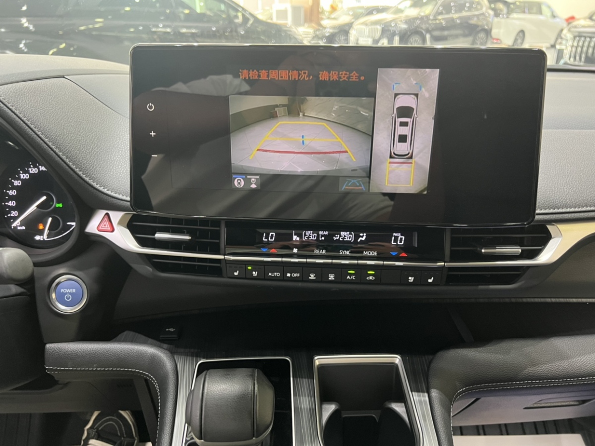 丰田 赛那SIENNA  2023款 2.5L混动 尊贵版图片