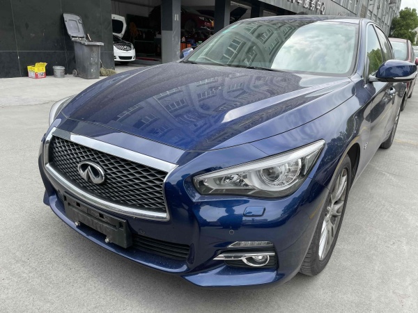 英菲尼迪 Q50L  2016款 2.0T 进取版