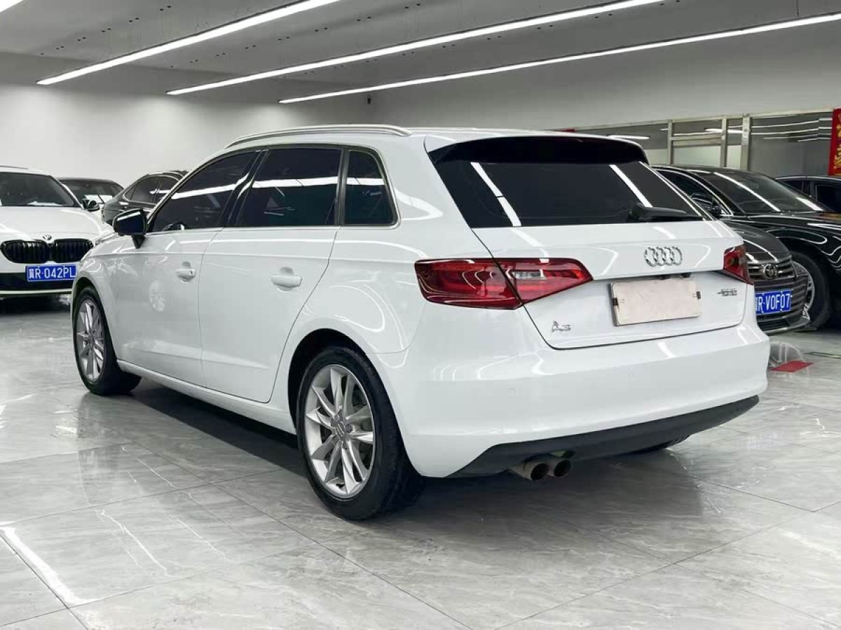 奧迪 奧迪A3  2016款 Sportback 35 TFSI 進(jìn)取型圖片